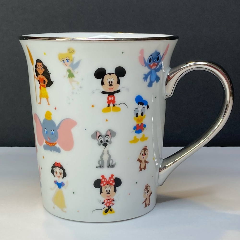 Disney D100 Cute Celebration Character Mug